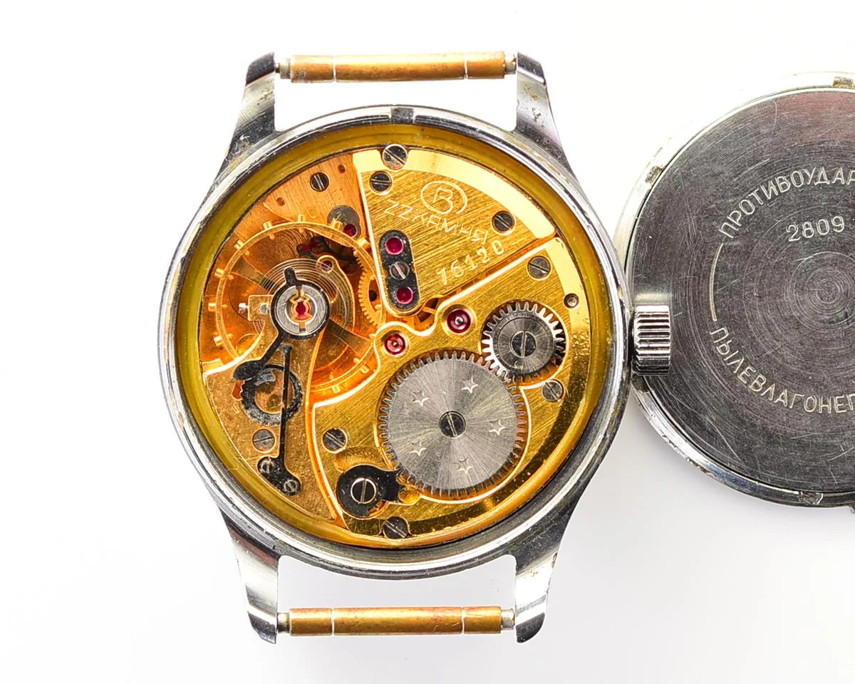 Vostok-5697-KOM_1484_01