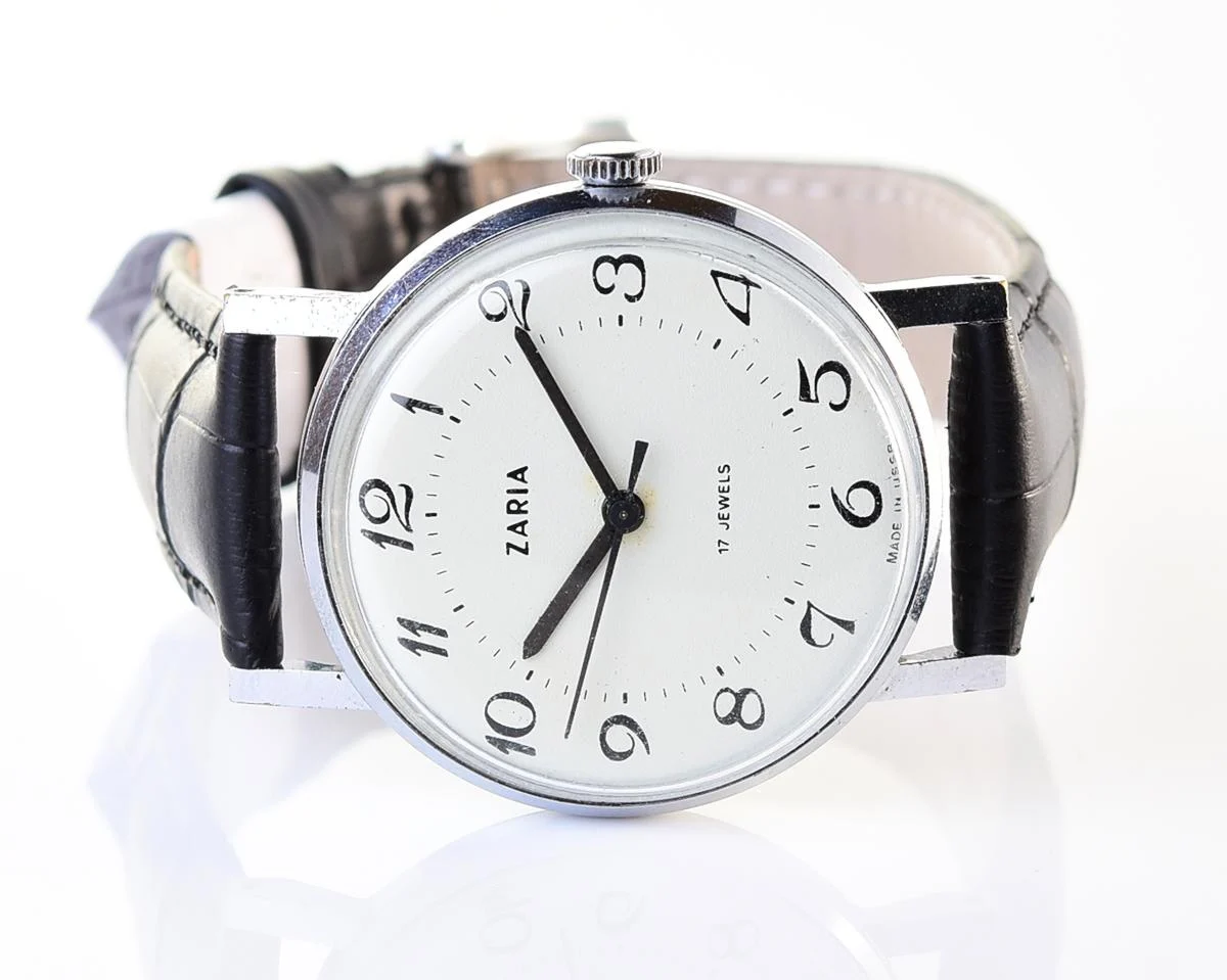 Vintage Soviet mechanical Zaria watch