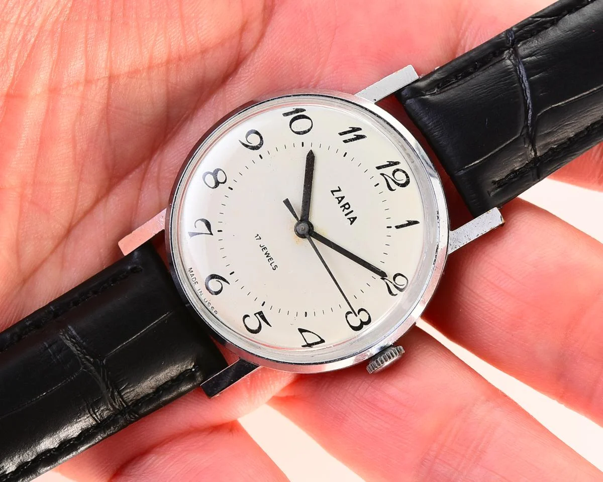 Vintage Soviet mechanical Zaria watch