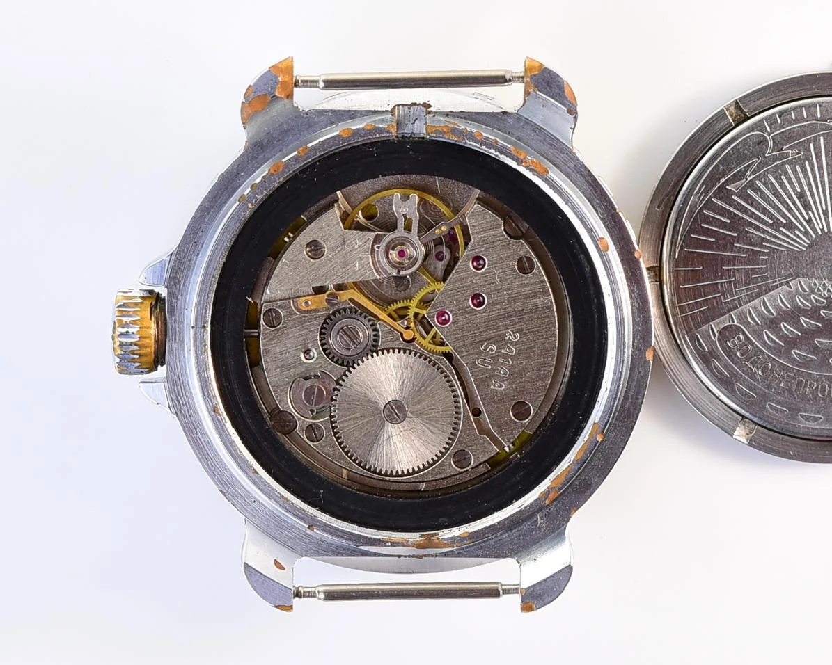 Komandirskie mechanical wrist watch with admiral Kuznetsov aircraft carrier!