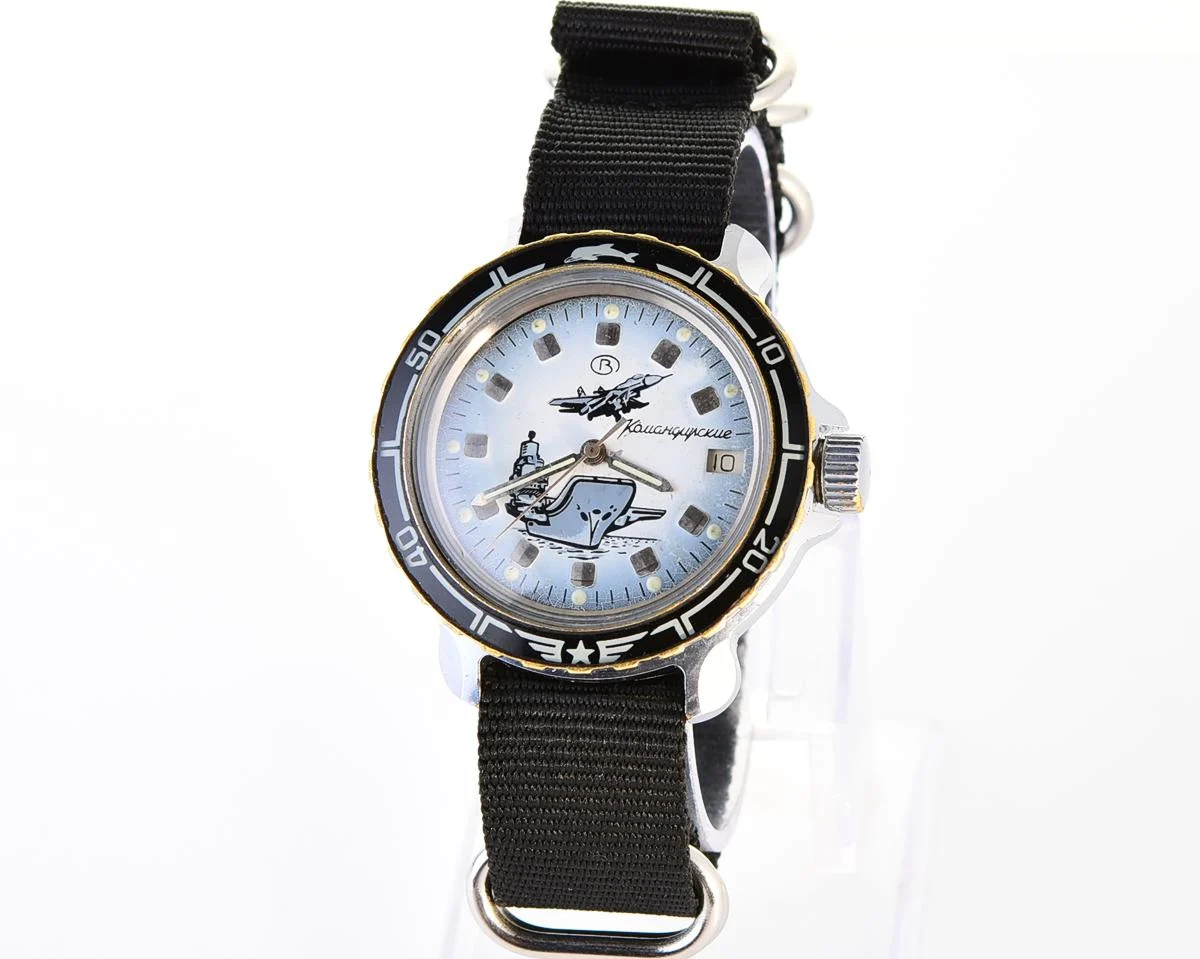 Komandirskie mechanical wrist watch with admiral Kuznetsov aircraft carrier!