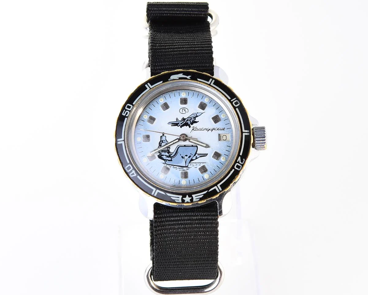Komandirskie mechanical wrist watch with admiral Kuznetsov aircraft carrier!