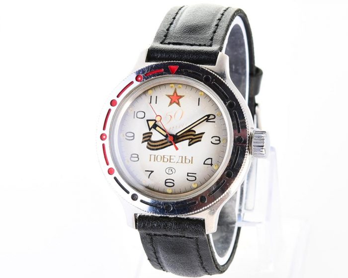 Vostok Amphibia mechanical watch is dedicated to the 50th anniversary of victory in World War II