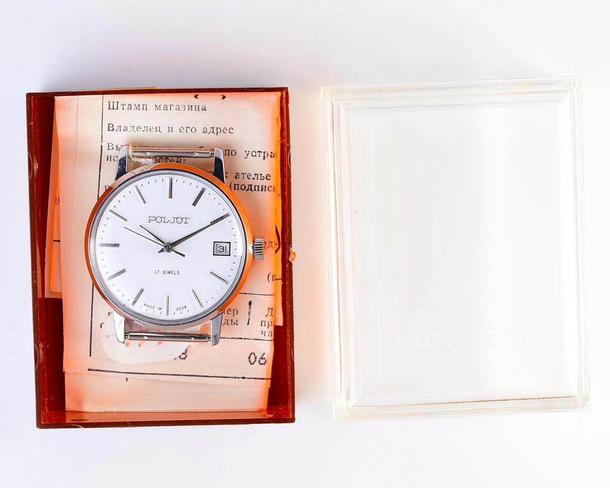 TIME CAPSULE: Soviet Poljot mechanical wrist watch – New Old Stock (NOS)!