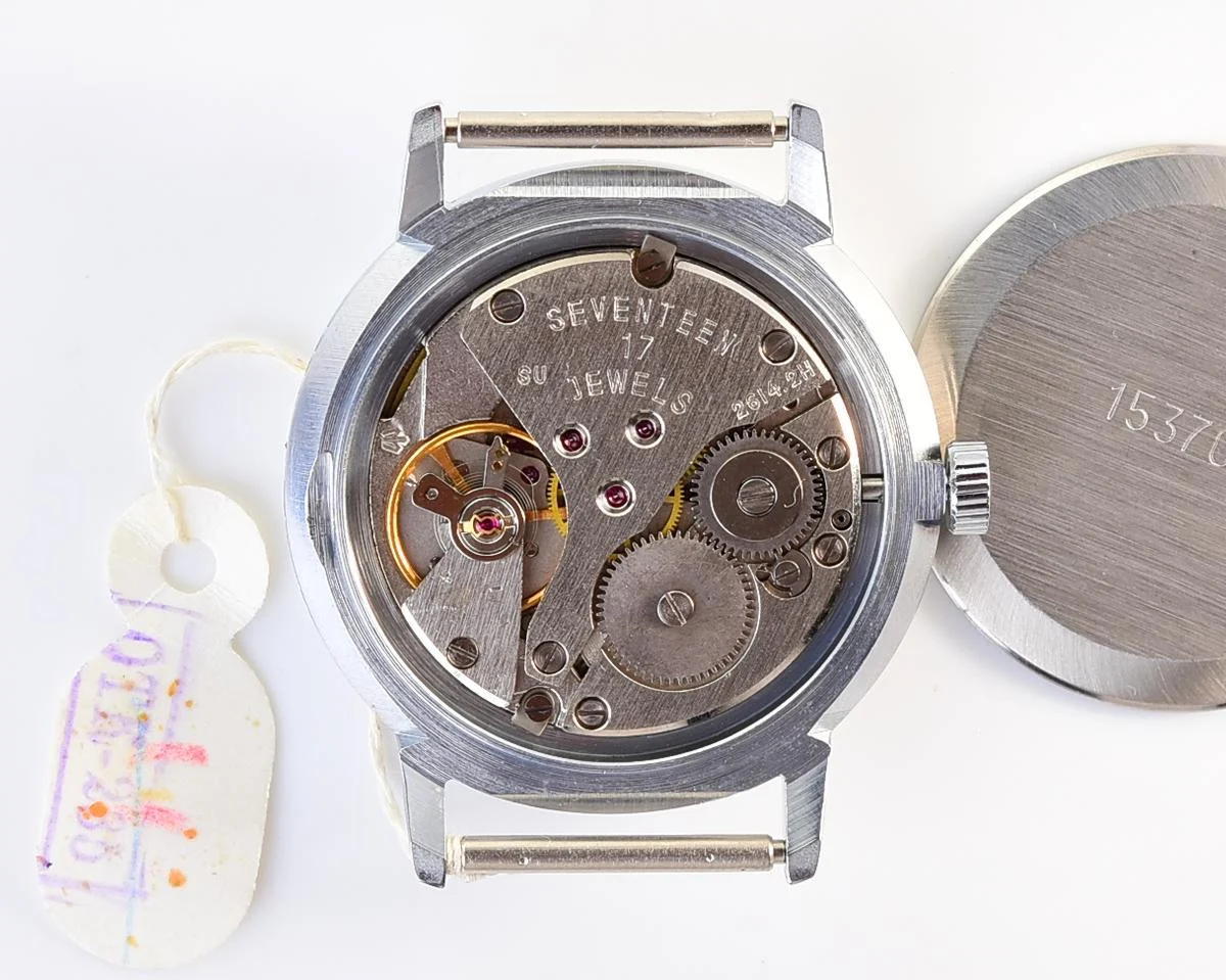 TIME CAPSULE: Soviet Poljot mechanical wrist watch – New Old Stock (NOS)!