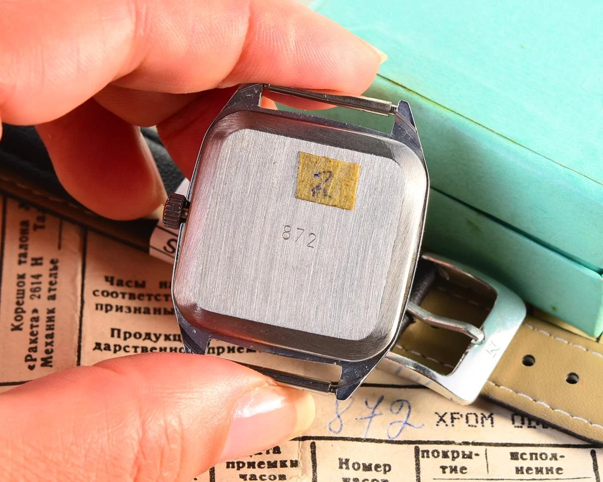 TIME CAPSULE: Vintage Soviet Raketa watch, New Old Stock (NOS)!