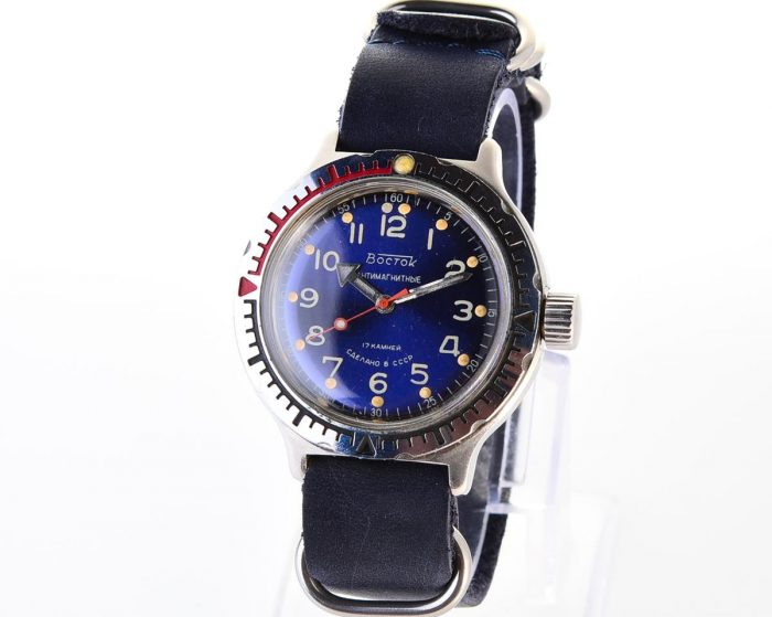 Vostok Amphibia mechanical watch + genuine leather NATO Commander strap!