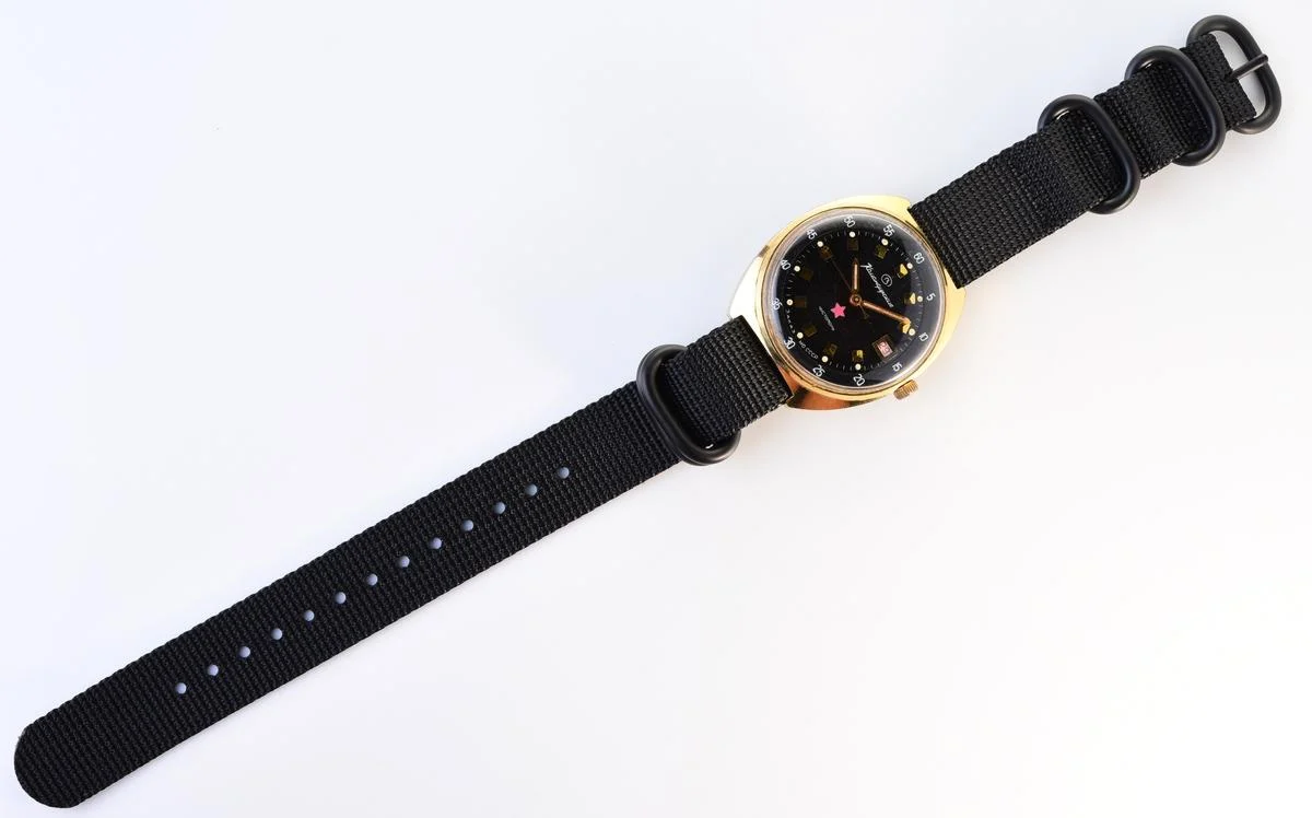 Soviet gold-plated Vostok Komandirskie mechanical watch - Zakaz MO CCCP!