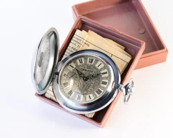 TIME CAPSULE: Molnija pocket watch, New Old Stock!