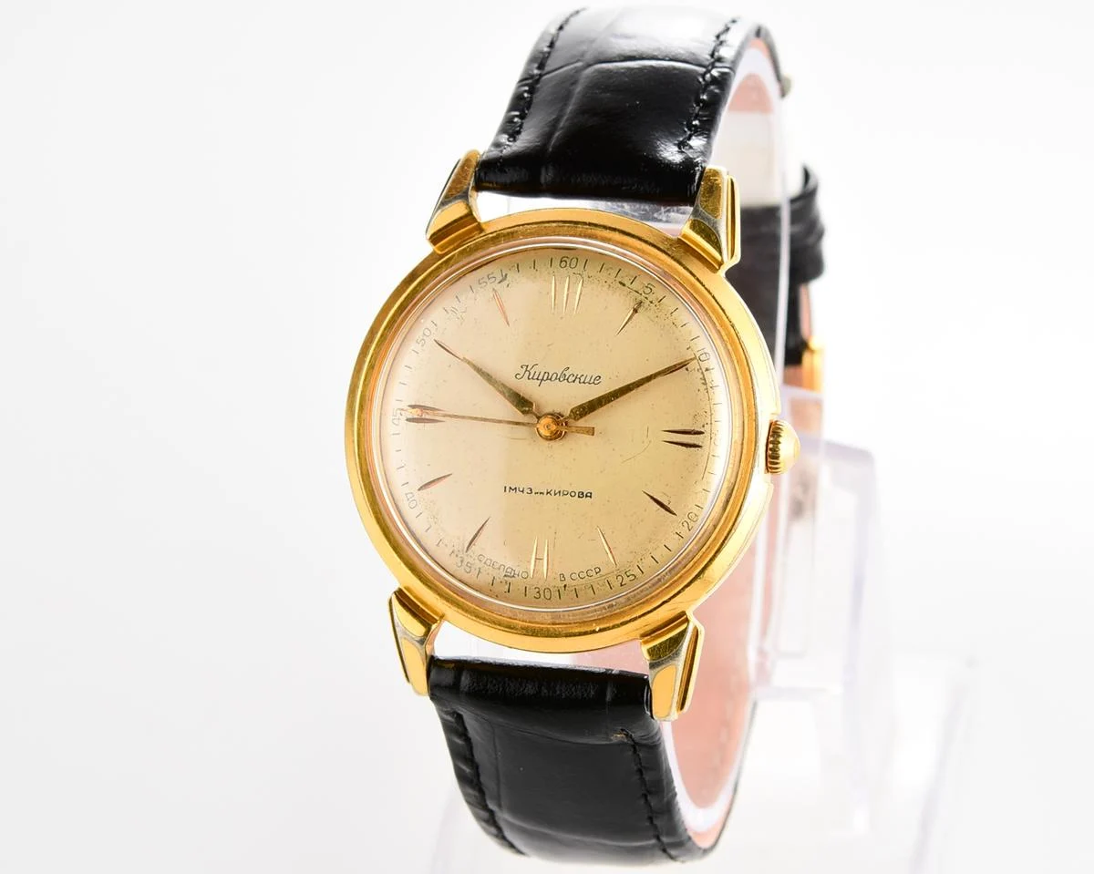 Rare! Beautiful vintage Soviet gold-plated wrist watch from 50s - Kirovskie 1MWF