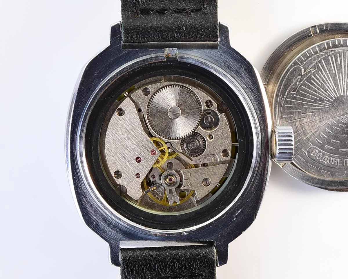 Vostok Commander's watch - Komandirskie Tank!