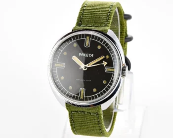 Soviet Raketa military style mechanical wristwatch
