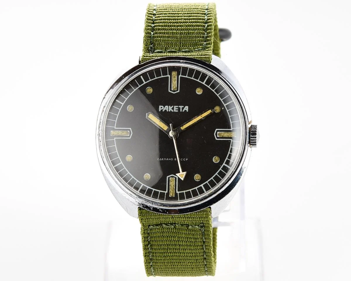 Soviet Raketa military style mechanical wristwatch