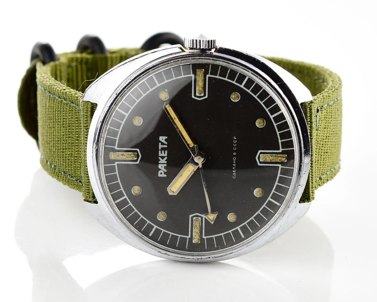 Soviet Raketa military style mechanical wristwatch