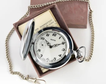TIME CAPSULE: Molnija pocket watch with grouse bird, New Old Stock!