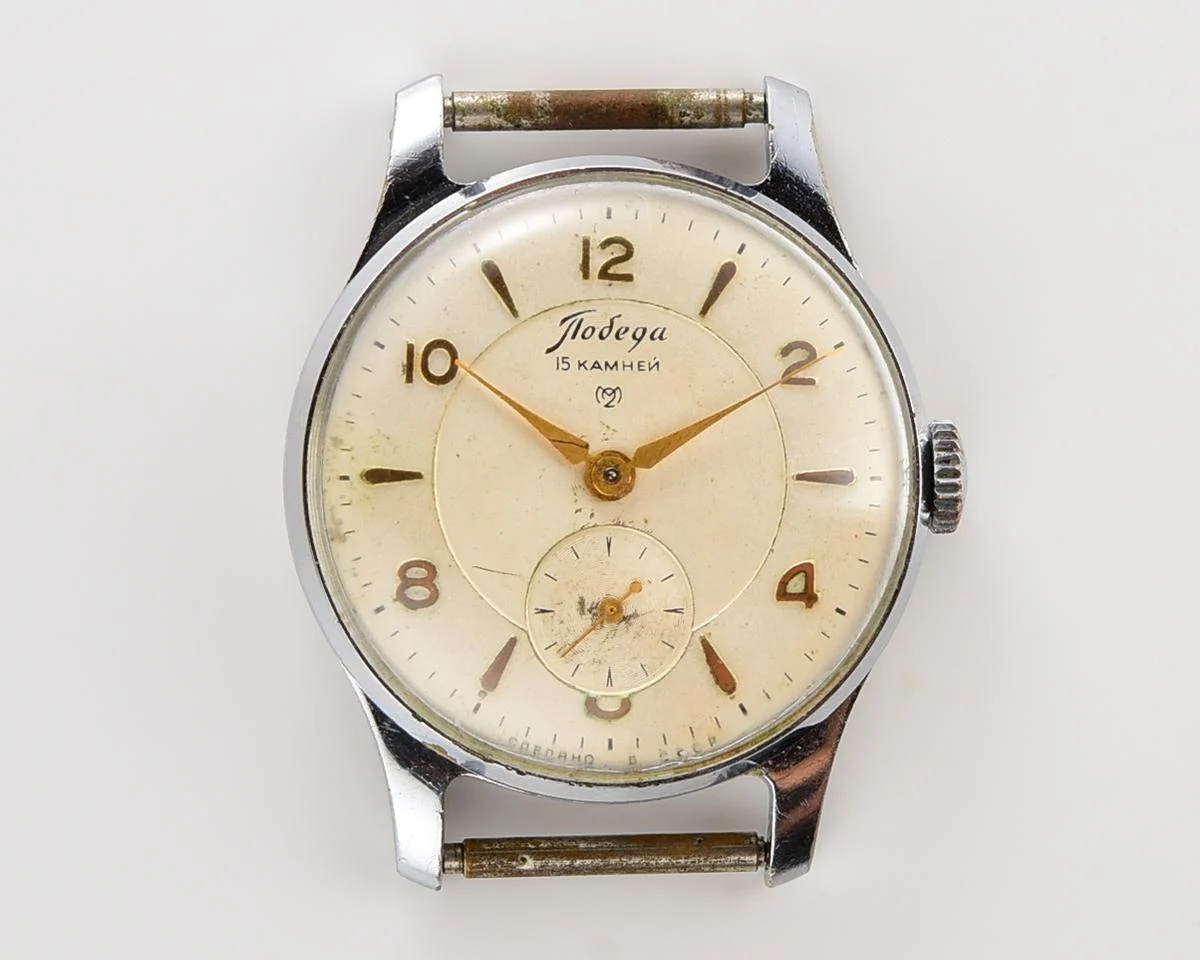 Vintage Soviet mechanical Pobeda wrist watch