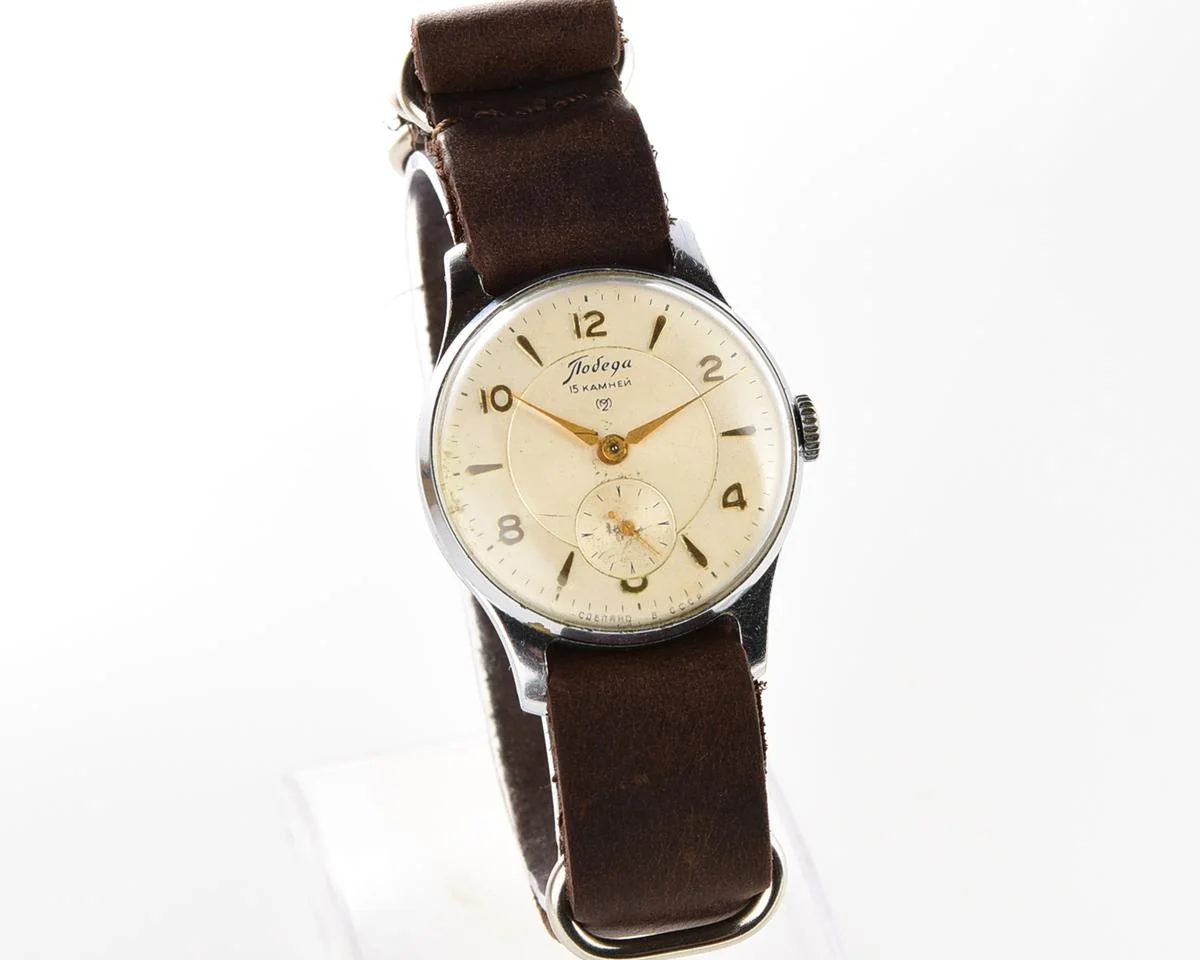 Vintage Soviet mechanical Pobeda wrist watch