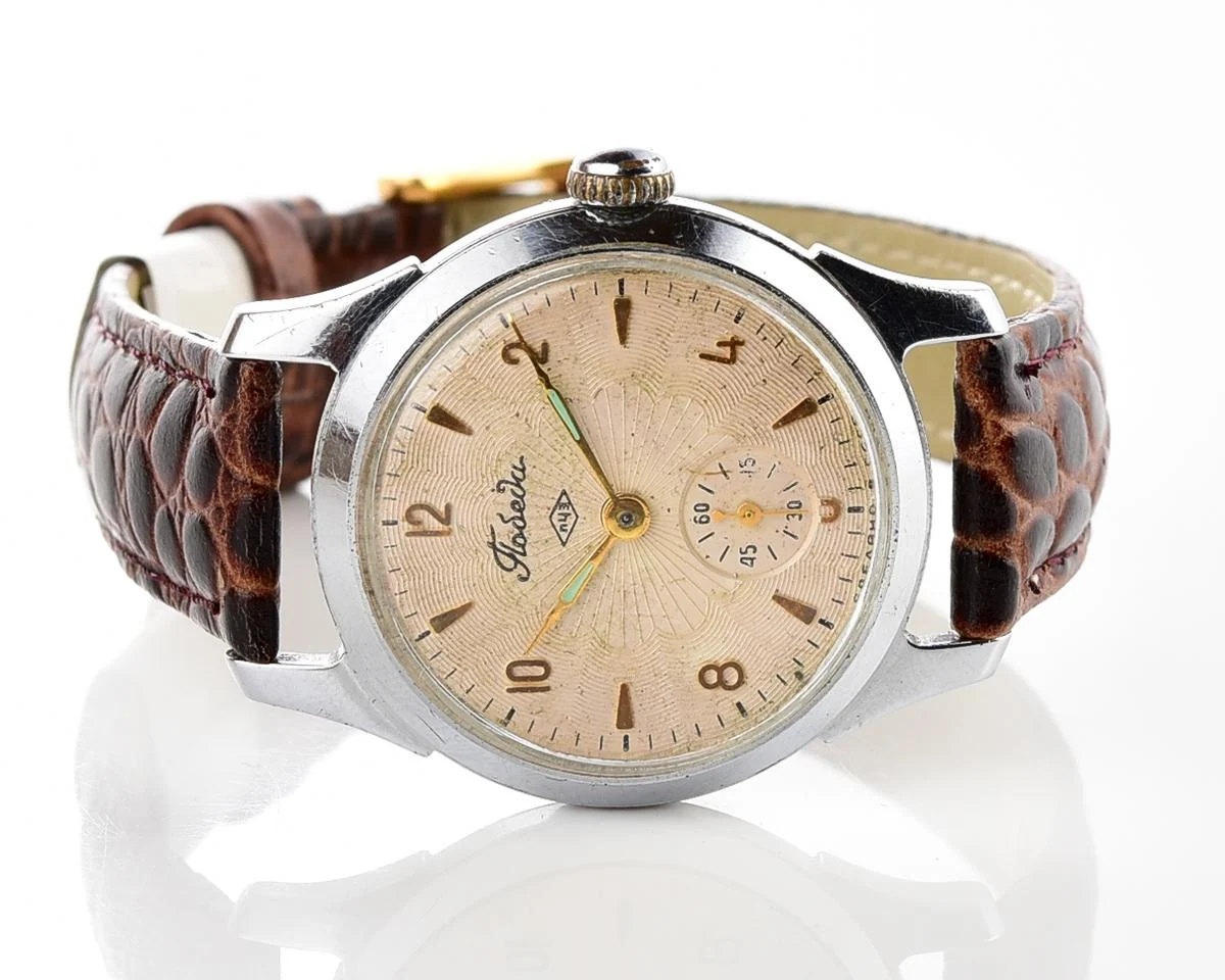 Vintage Soviet mechanical watch Pobeda