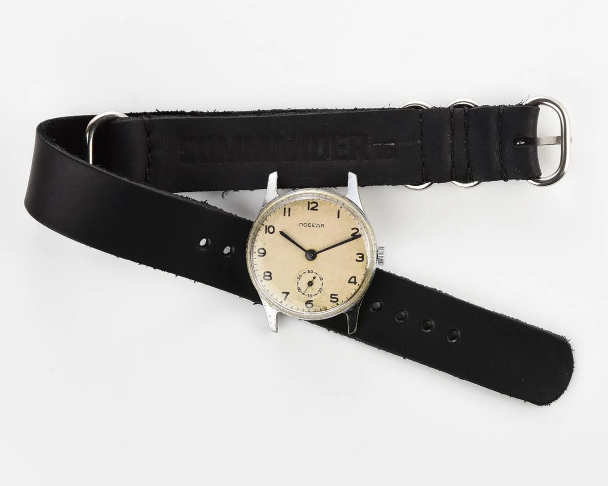 Vintage Soviet mechanical Pobeda wrist watch