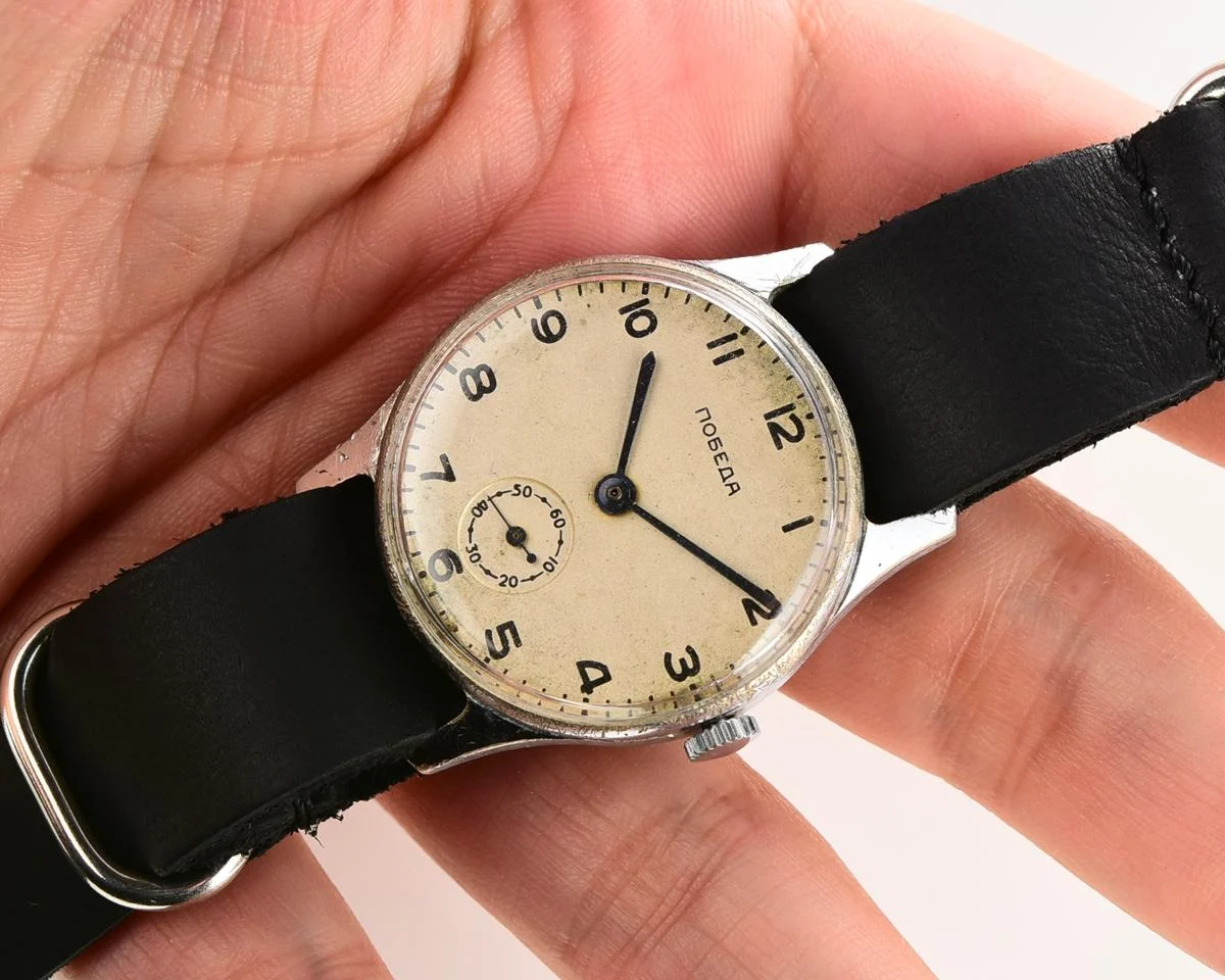 Vintage Soviet mechanical Pobeda wrist watch