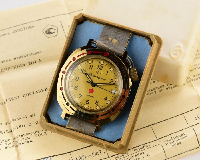 TIME CAPSULE: Vostok Komandirskie mechanical watch – new old stock(NOS)!