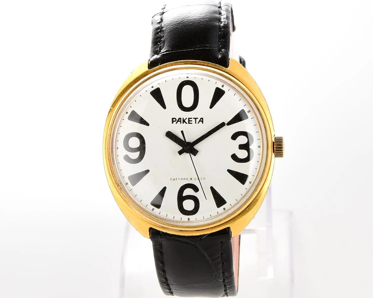 Soviet mechanical gold-plated Raketa watch "big zero"