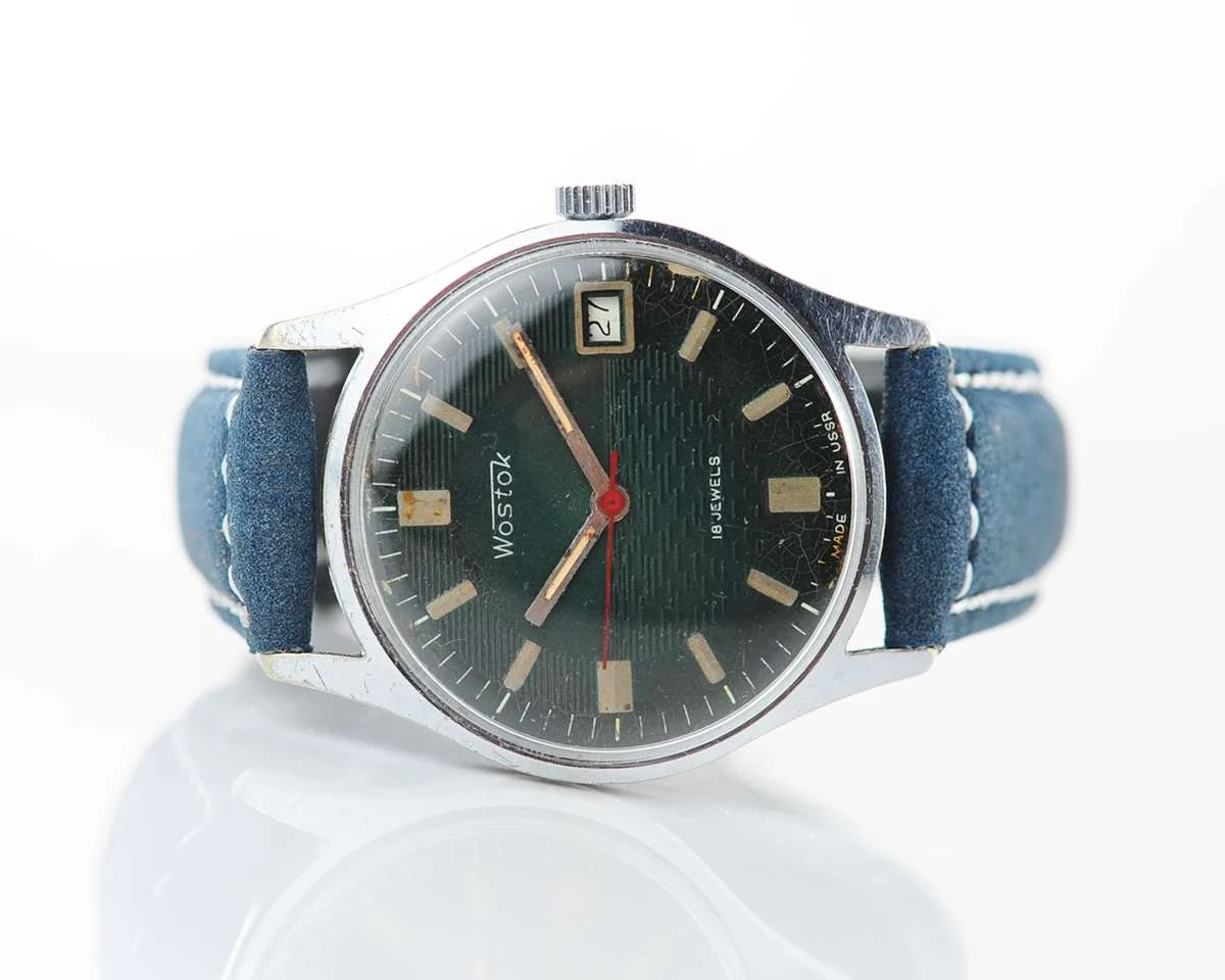 watch Vostok relief dial 8932-0012