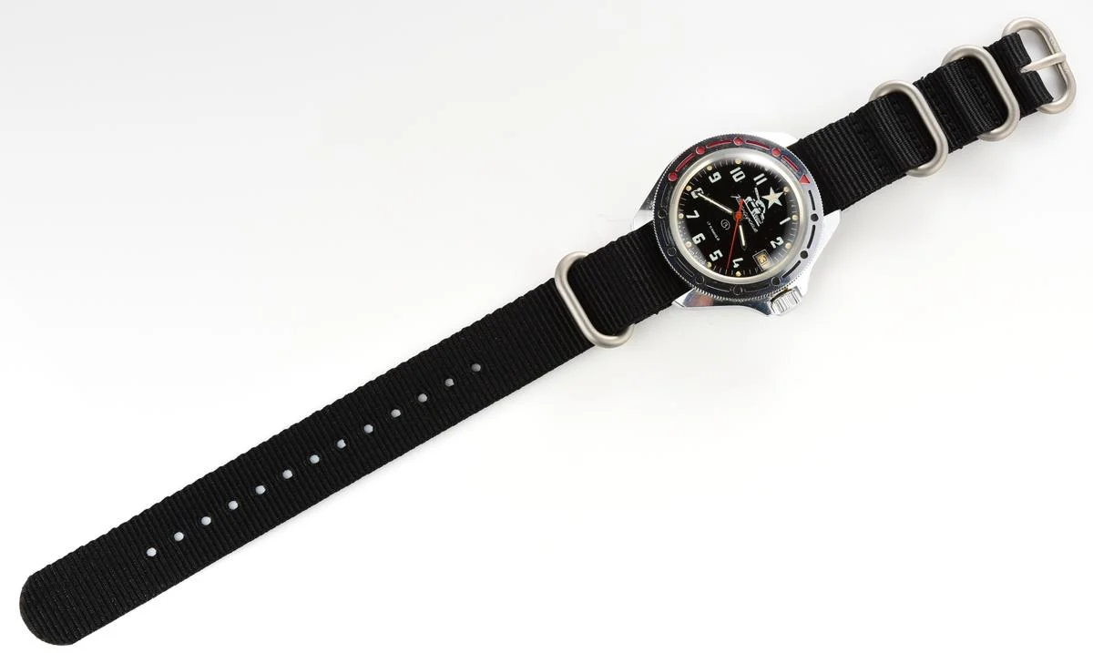 Vostok Komandirskie Tank mechanical watch limited series – “Zakaz MO CCCP”