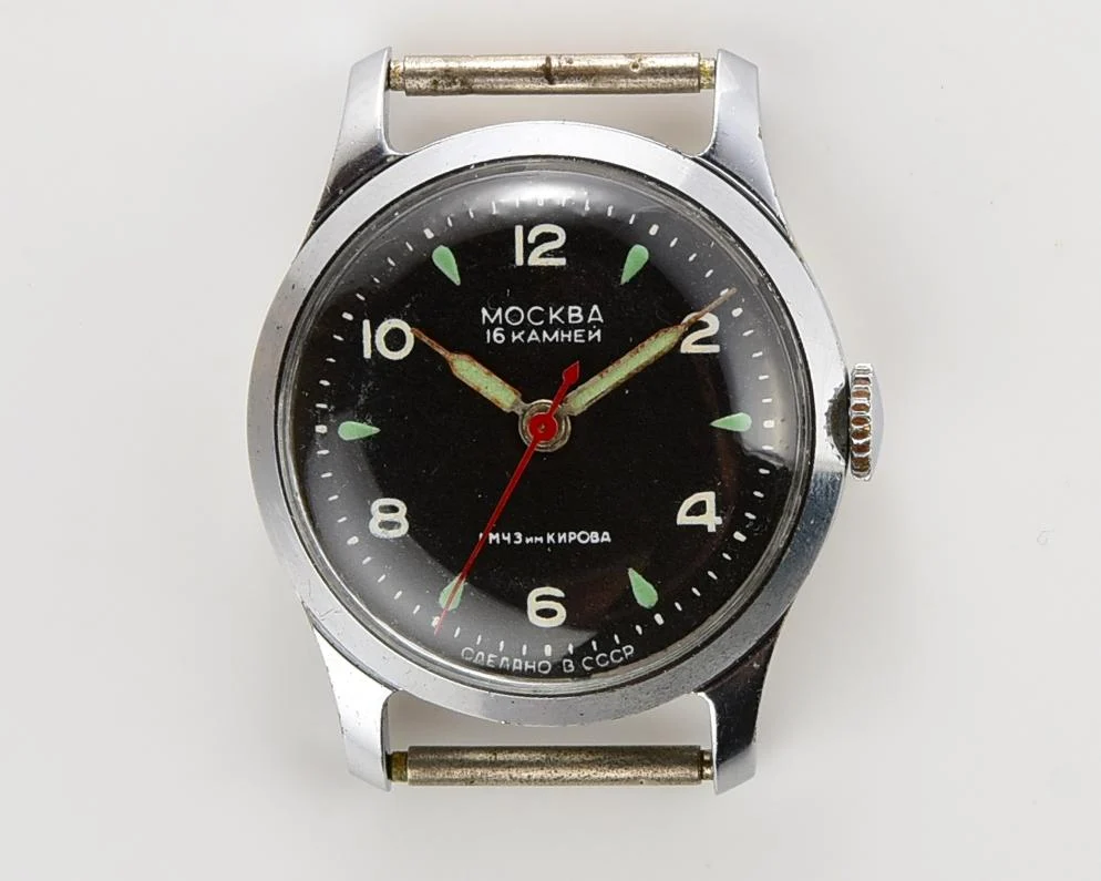 Excellent Moskva Soviet mechanical watch