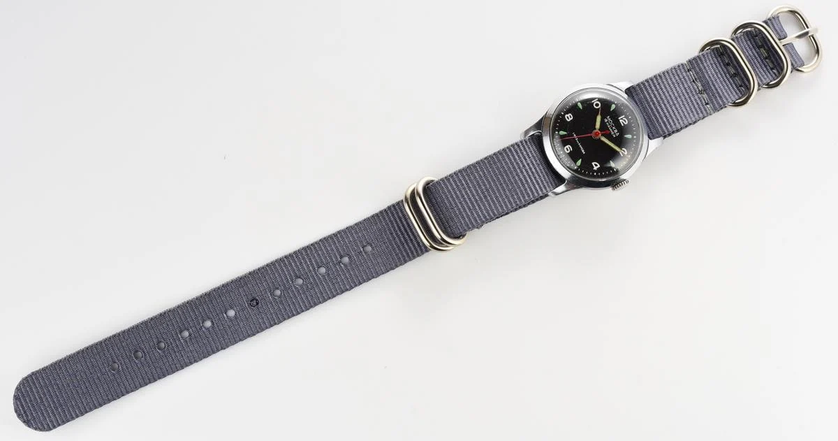 Excellent Moskva Soviet mechanical watch