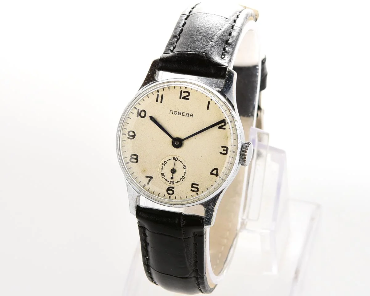 Excellent vintage Soviet mechanical Pobeda from the 3rd quarter of 1954!