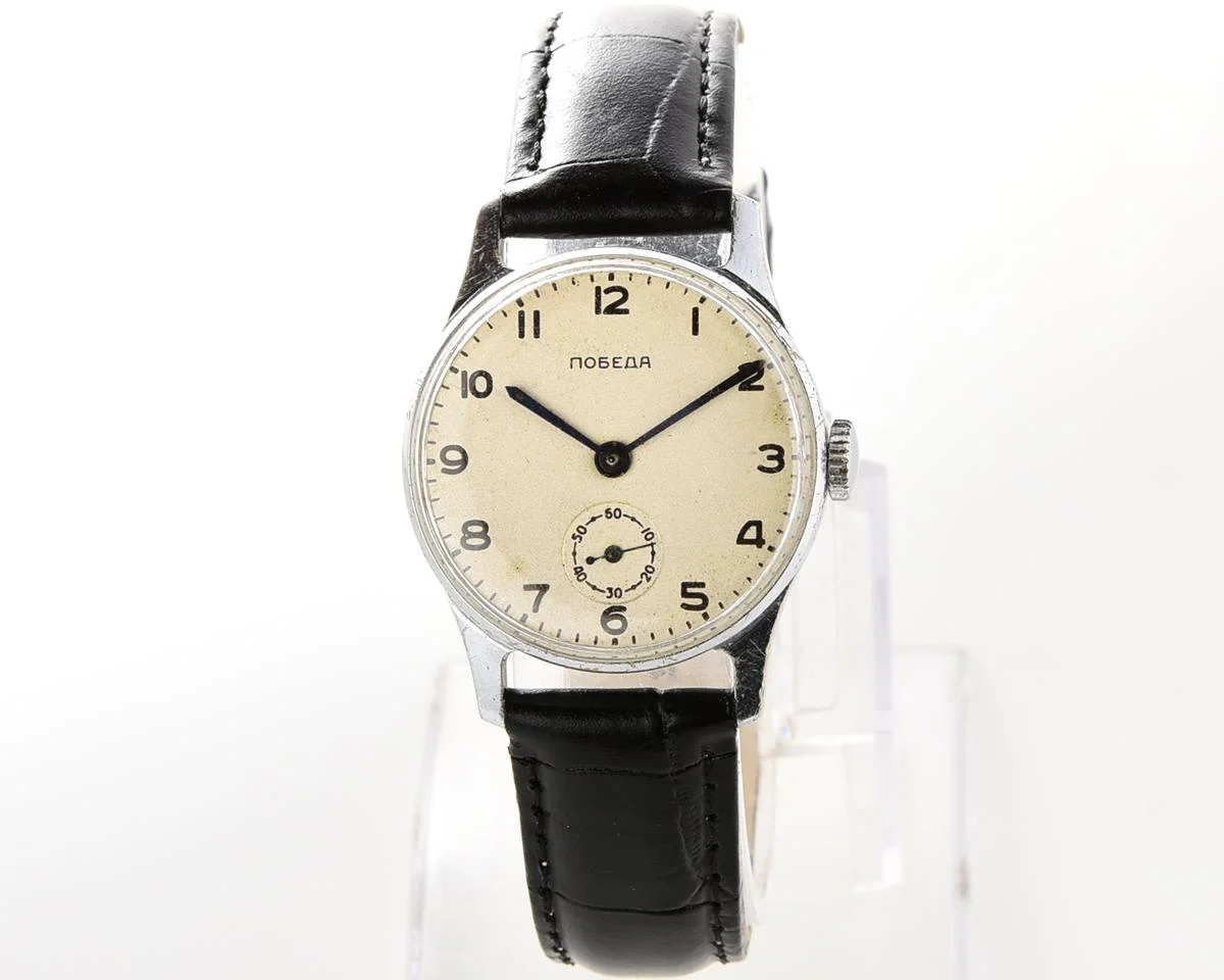 Excellent vintage Soviet mechanical Pobeda from the 3rd quarter of 1954!
