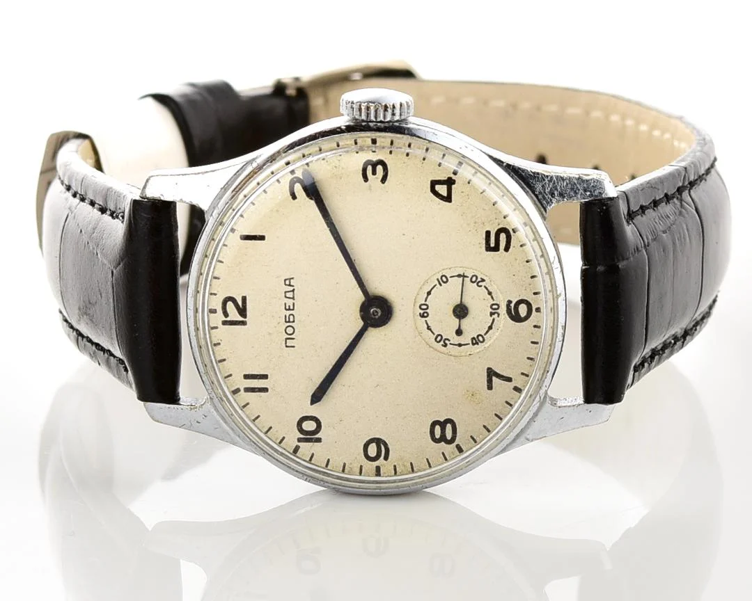 Excellent vintage Soviet mechanical Pobeda from the 3rd quarter of 1954!