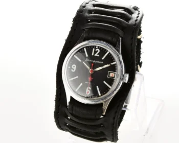 Soviet Vostok Komandirskie mechanical watch - Zakaz MO CCCP!