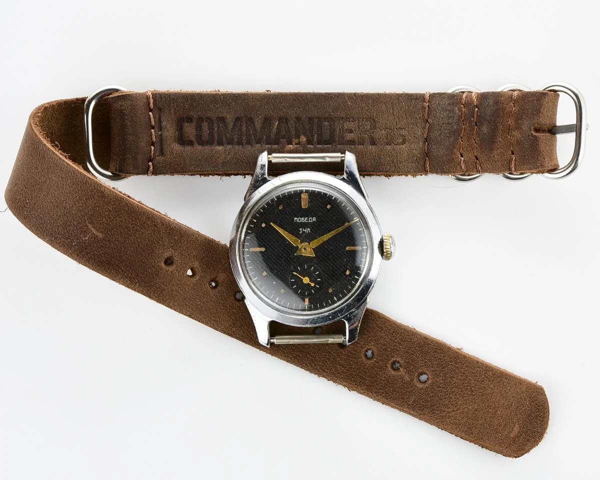 Vintage Soviet mechanical Pobeda wrist watch