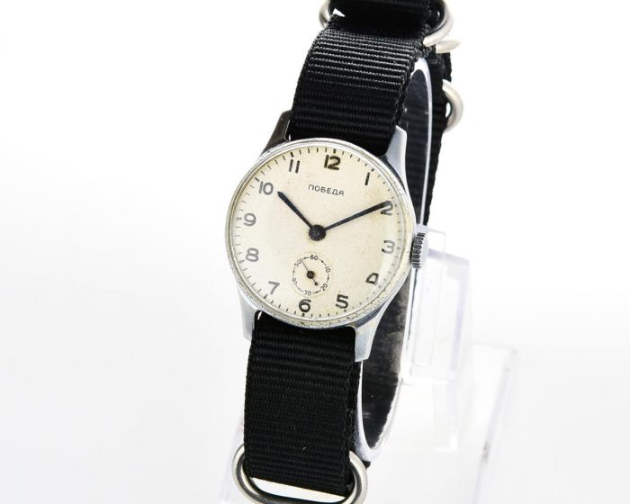 Vintage soviet mechanical POBEDA wrist watch, from 2nd quarter of 1955