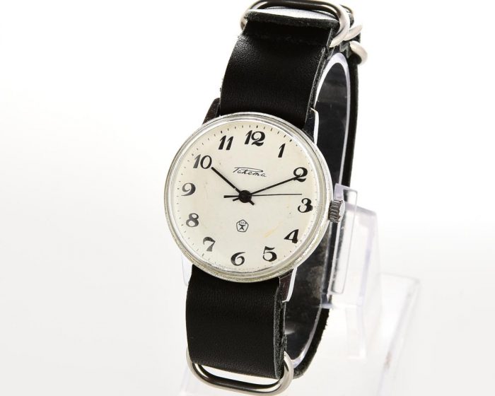 Soviet RAKETA elegant vintage mechanical watch with genuine leather NATO strap