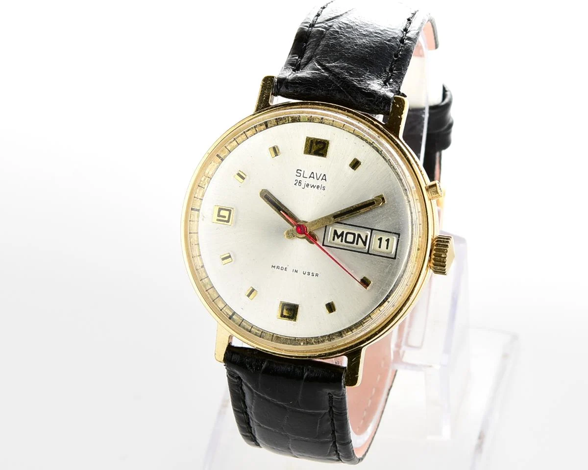 Slava gold-plated vintage Soviet mechanical watch with day/date calendar