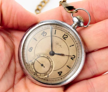 Pocket Soviet ZiM - hefty mechanical watch from 1940s!