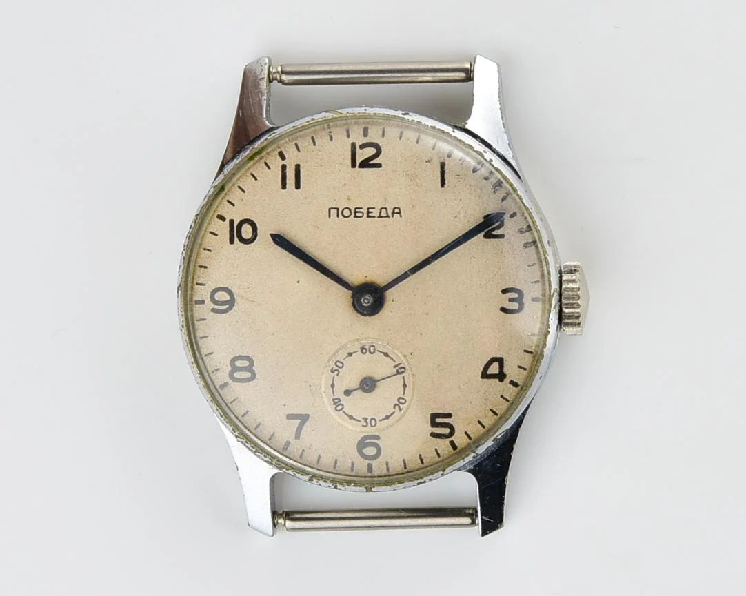 Vintage Soviet mechanical Pobeda wrist watch