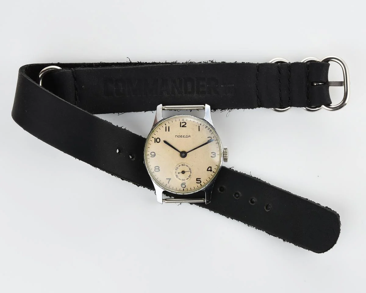 Vintage Soviet mechanical Pobeda wrist watch