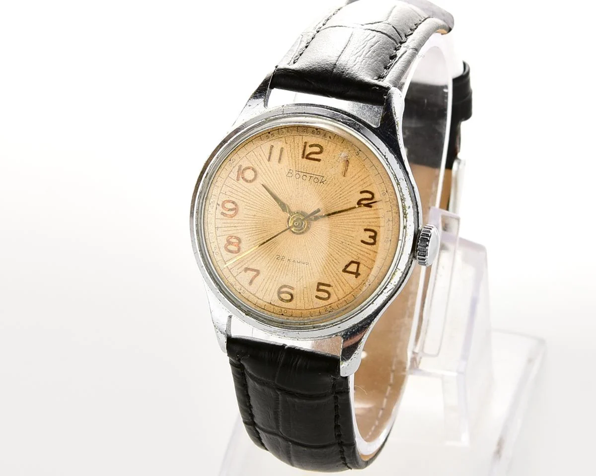 Wostok (Vostok) mechanical wrist watch with precision movement from 1959!