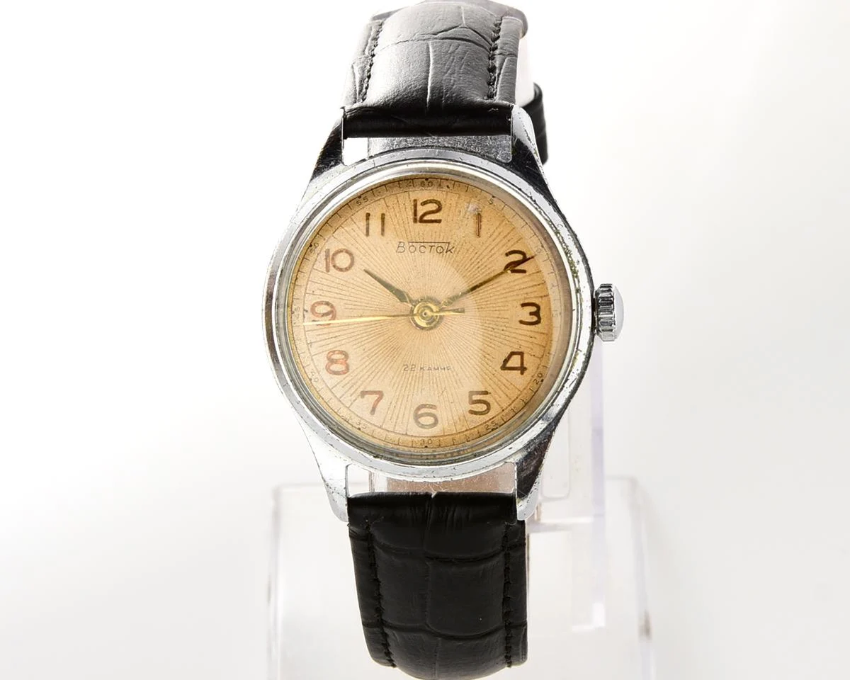 Wostok (Vostok) mechanical wrist watch with precision movement from 1959!