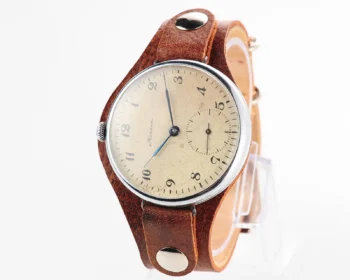 Molnija open face vintage Soviet watch from 1951 with custom made genuine leather strap