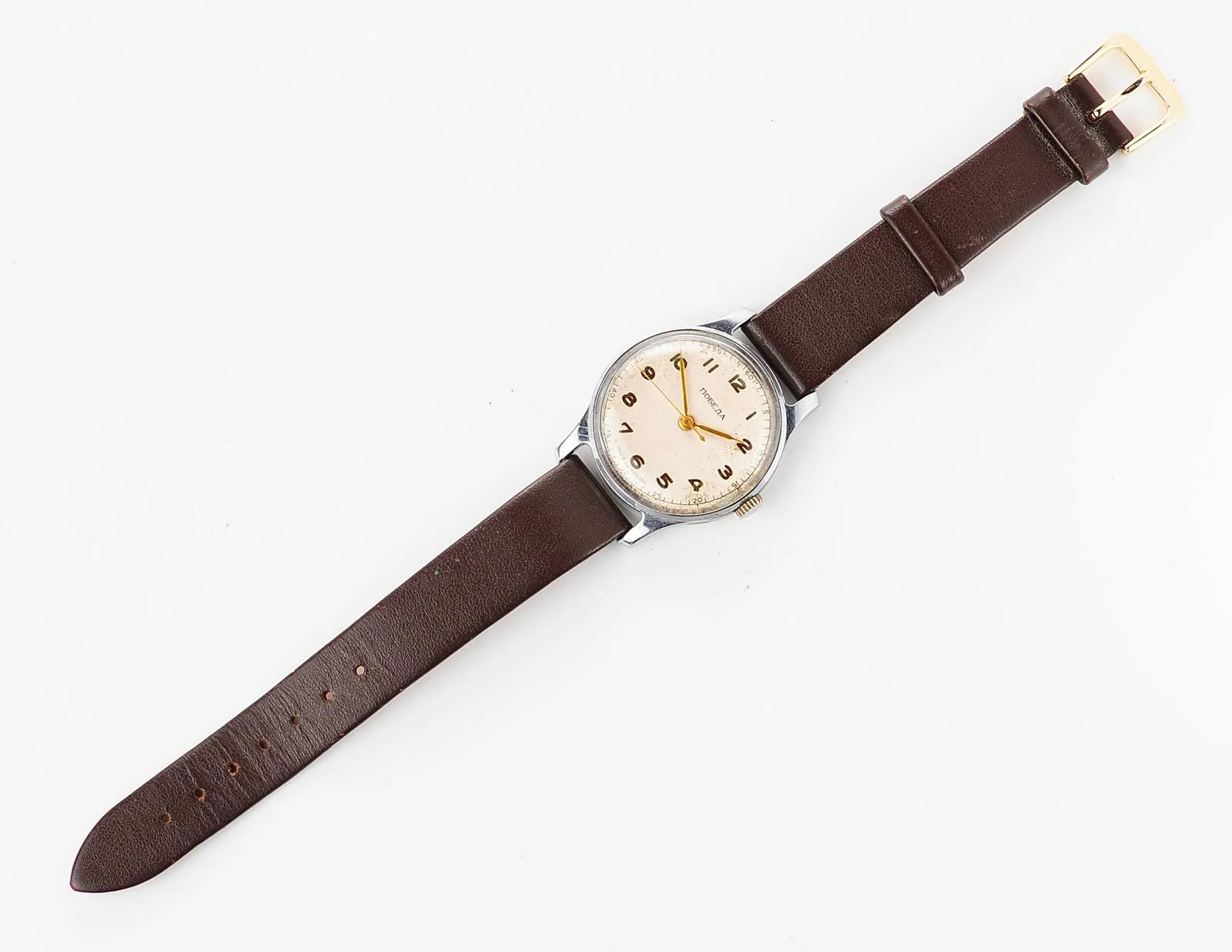 Vintage mechanical Pobeda with central seconds hand, from 1953