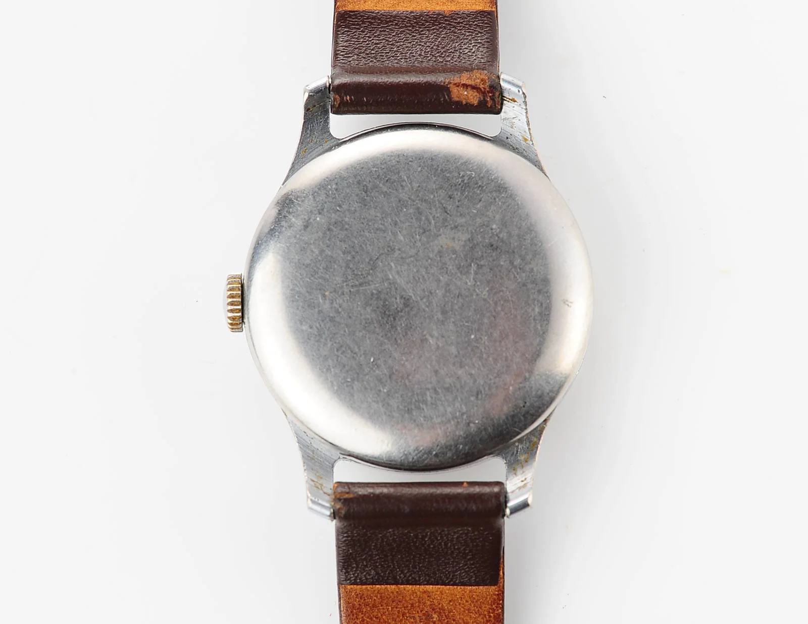 Vintage mechanical Pobeda with central seconds hand, from 1953