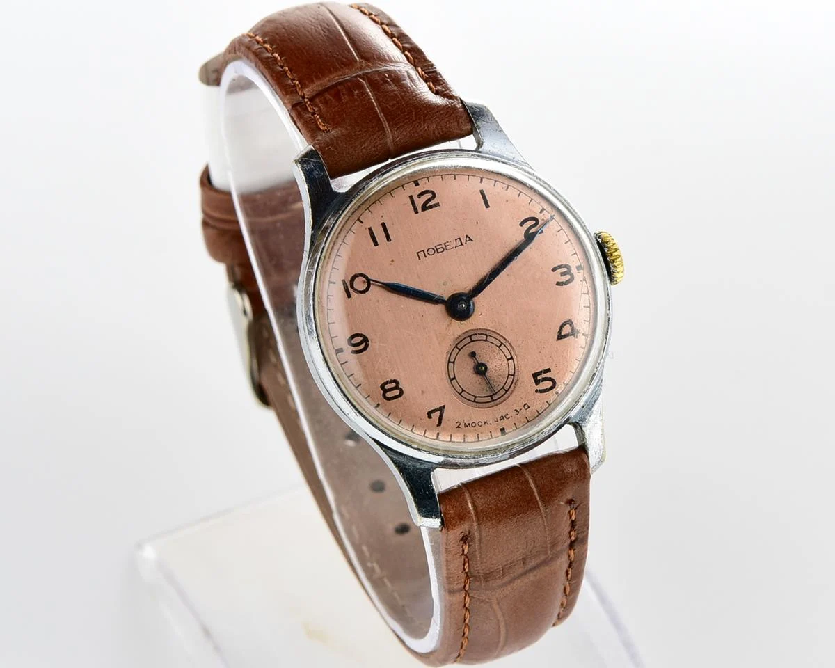 Vintage Soviet mechanical Pobeda wrist watch