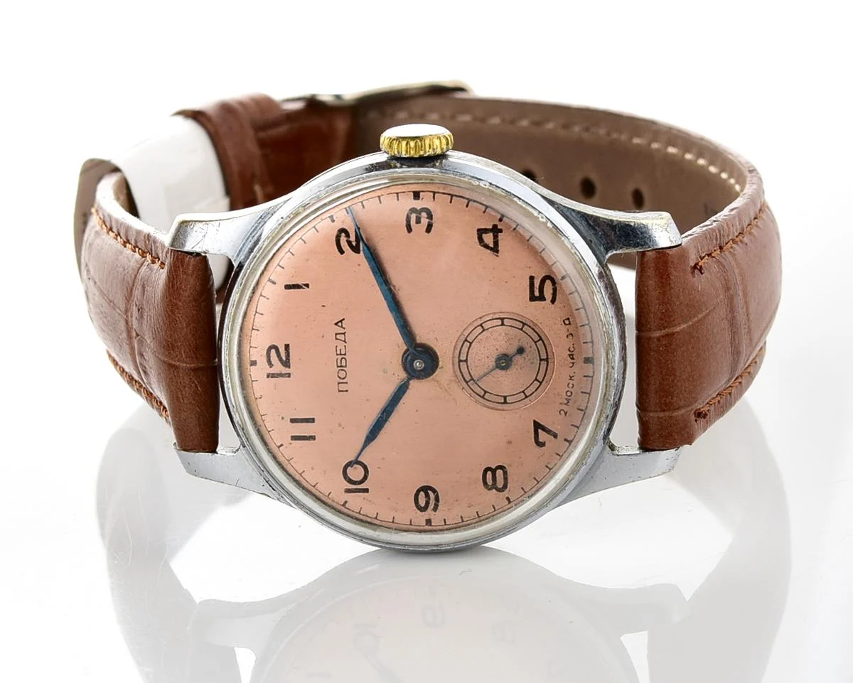 Vintage Soviet mechanical Pobeda wrist watch