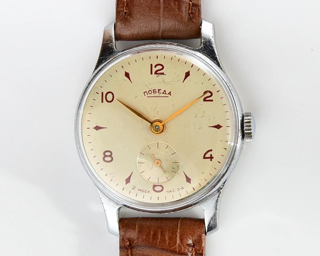 Vintage Soviet mechanical Pobeda wrist watch, 4th quarter 1953