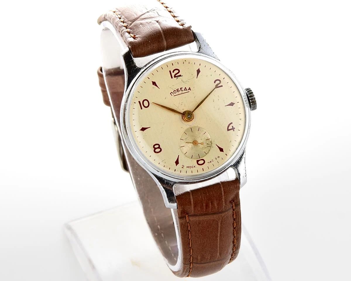Vintage Soviet mechanical Pobeda wrist watch, 4th quarter 1953